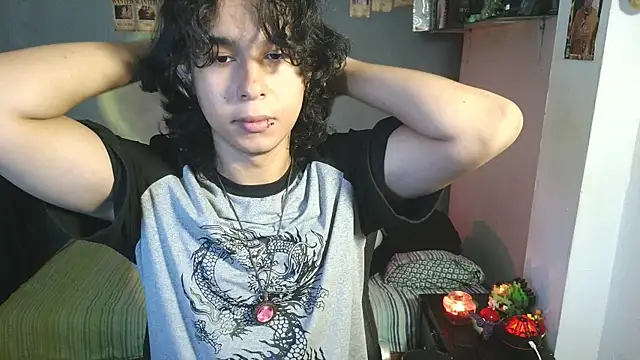 kairozz online show from March 11, 2025, 12:39 pm