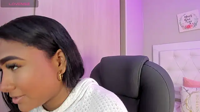 Snapshot of nicole__parker1 chatting on June 1, 2026, 6:53 pm nicole parker1 online show from June 1, 2026, 6:53 pm