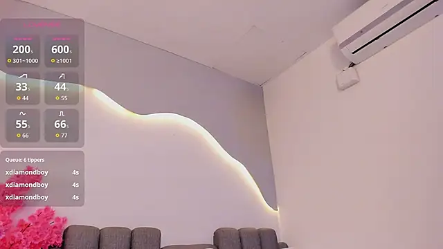 Snapshot of RenataJhonson_ chatting on December 4, 2025, 5:17 am RenataJhonson online show from December 4, 2025, 5:17 am