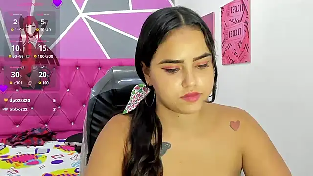 Snapshot of Helen_russo chatting on March 19, 2025, 9:16 pm Helen russo online show from March 19, 2025, 9:16 pm