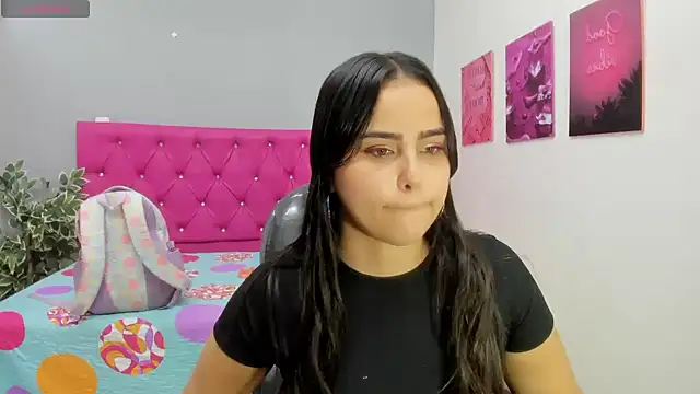 Snapshot of Helen_russo chatting on November 16, 2025, 5:51 pm Helen russo online show from November 16, 2025, 5:51 pm