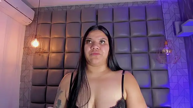 Snapshot of mile_uribe chatting on February 11, 2025, 3:40 am mile uribe online show from February 11, 2025, 3:40 am