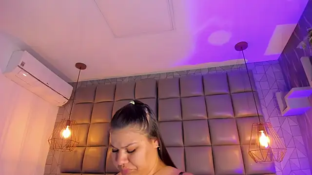 Snapshot of mile_uribe chatting on March 15, 2025, 5:41 am mile uribe online show from March 15, 2025, 5:41 am