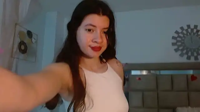 Snapshot of zoecruzz chatting on March 6, 2025, 8:16 pm zoecruzz online show from March 6, 2025, 8:16 pm