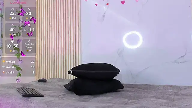 Aria montgomeri online show from February 25, 2025, 4:10 pm