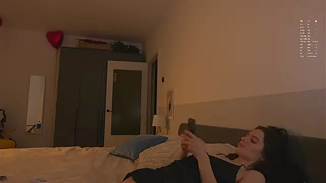 emmsee online show from February 17, 2026, 11:33 pm