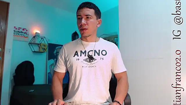 Snapshot of marc_ginale chatting on February 25, 2025, 11:55 pm marc ginale online show from February 25, 2025, 11:55 pm