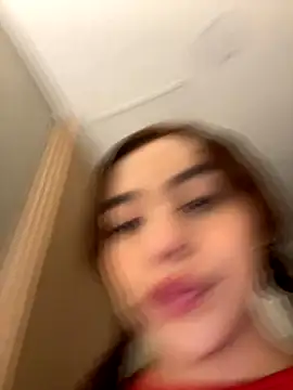 Katee Jones online show from October 15, 2025, 8:42 pm