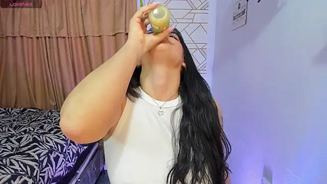  laina  online show from March 15, 2025, 6:25 am