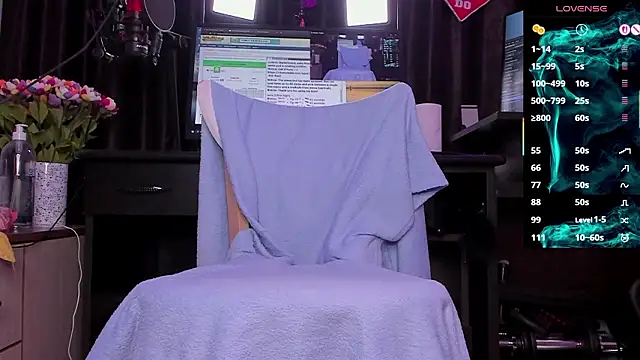 Raissa sky26 online show from February 15, 2026, 3:36 am