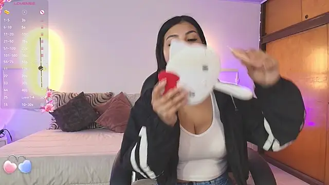 Snapshot of _gaby2 chatting on September 22, 2025, 11:23 am gaby2 online show from September 22, 2025, 11:23 am