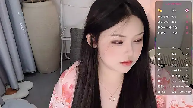 Snapshot of Fountain- chatting on September 16, 2025, 9:05 pm Fountain- online show from September 16, 2025, 9:05 pm