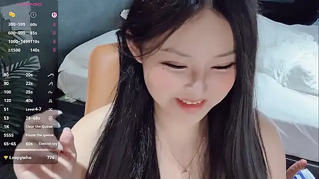 Snapshot of Fountain- chatting on October 24, 2025, 10:39 pm Fountain- online show from October 24, 2025, 10:39 pm