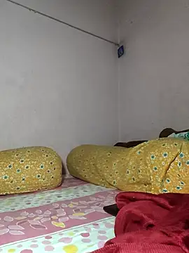 IndianRima online show from November 14, 2025, 2:32 am