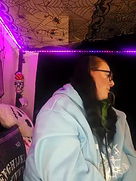 Snapshot of Bunny_Cummings chatting on November 11, 2025, 11:49 pm Bunny Cummings online show from November 11, 2025, 11:49 pm