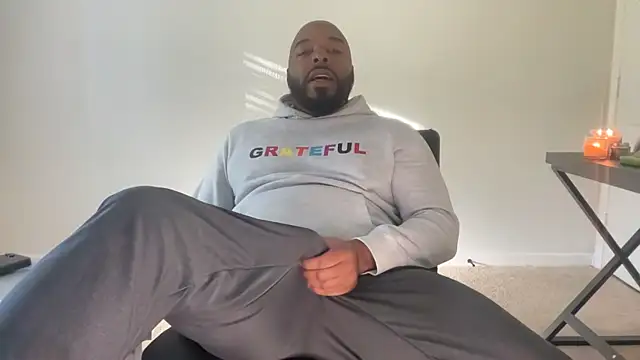 Bbcfun44 online show from October 7, 2025, 2:03 pm