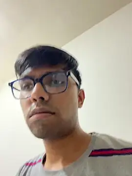 Snapshot of BoyzaraHatke chatting on May 8, 2026, 2:44 pm BoyzaraHatke online show from May 8, 2026, 2:44 pm