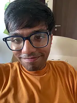 Snapshot of BoyzaraHatke chatting on May 15, 2026, 11:17 am BoyzaraHatke online show from May 15, 2026, 11:17 am
