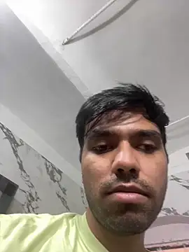Snapshot of BoyzaraHatke chatting on June 27, 2026, 10:42 am BoyzaraHatke online show from June 27, 2026, 10:42 am