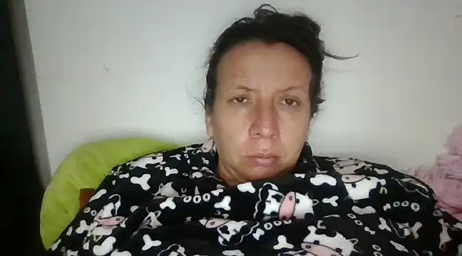 milfevha online show from March 13, 2025, 2:33 pm