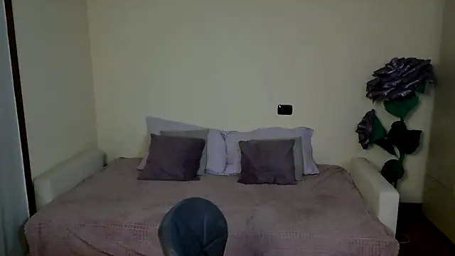 Snapshot of alexabecks chatting on November 5, 2025, 5:24 pm alexabecks online show from November 5, 2025, 5:24 pm