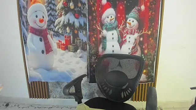 nicol jone1 online show from December 21, 2025, 12:51 am