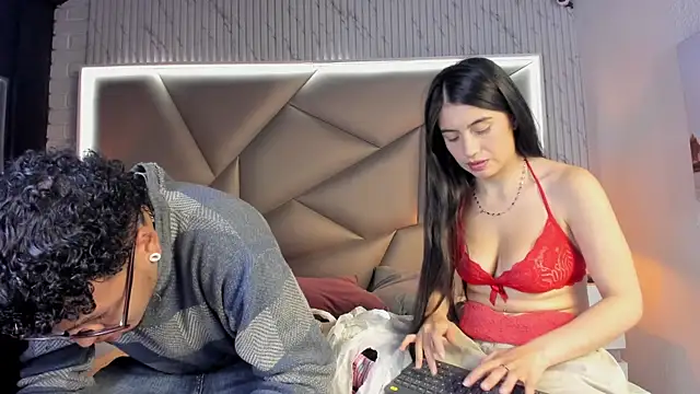 Bonny Bonss online show from March 13, 2025, 7:39 pm