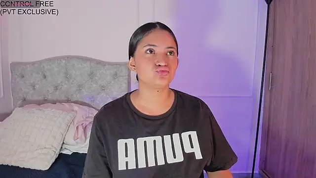 Snapshot of Isa_squirt1 chatting on October 10, 2025, 2:54 am Isa squirt1 online show from October 10, 2025, 2:54 am