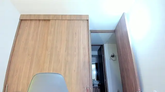 Isa squirt1 online show from March 14, 2026, 3:23 am