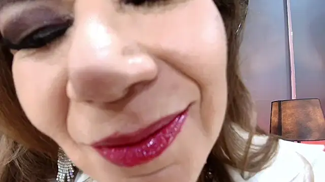 Snapshot of MelaniaKnauss chatting on February 25, 2025, 8:41 pm MelaniaKnauss online show from February 25, 2025, 8:41 pm