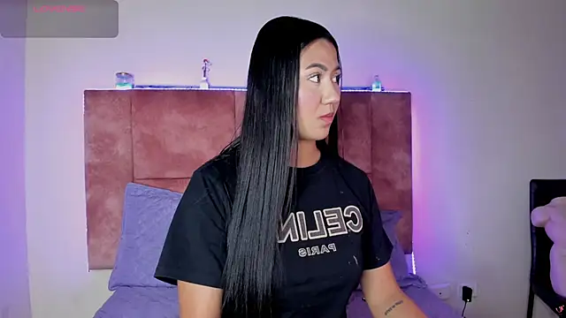 Iris Thompson  online show from July 1, 2026, 1:29 am
