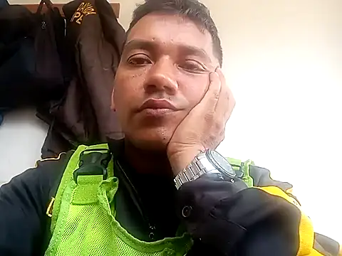 Snapshot of angelito0219 chatting on March 2, 2025, 7:45 pm angelito0219 online show from March 2, 2025, 7:45 pm