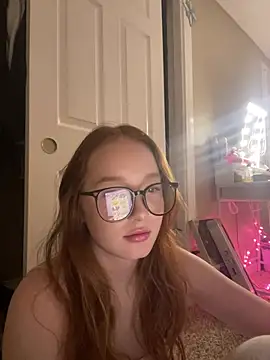 gingerbabe18 online show from February 16, 2025, 3:58 am