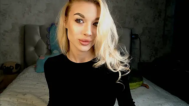 Ella Milla online show from April 7, 2026, 12:49 pm