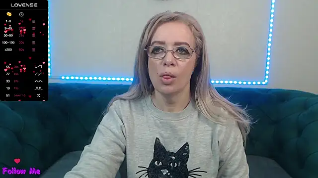 IvanaCharm online show from March 10, 2025, 4:28 am