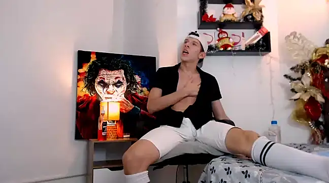 Snapshot of flowers18 chatting on December 21, 2024, 11:24 pm flowers18 online show from December 21, 2024, 11:24 pm