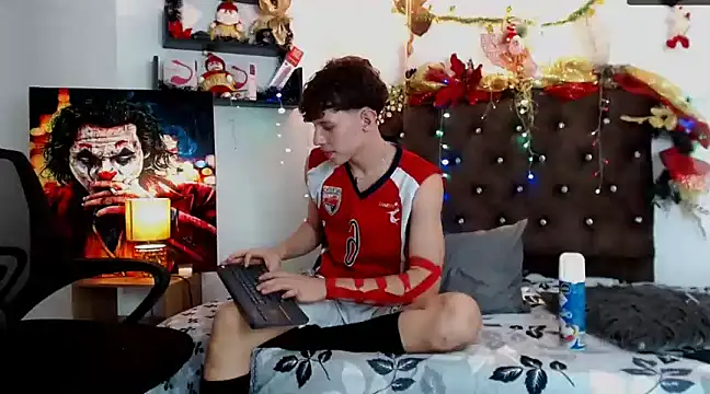 Snapshot of flowers18 chatting on December 29, 2024, 12:09 am flowers18 online show from December 29, 2024, 12:09 am