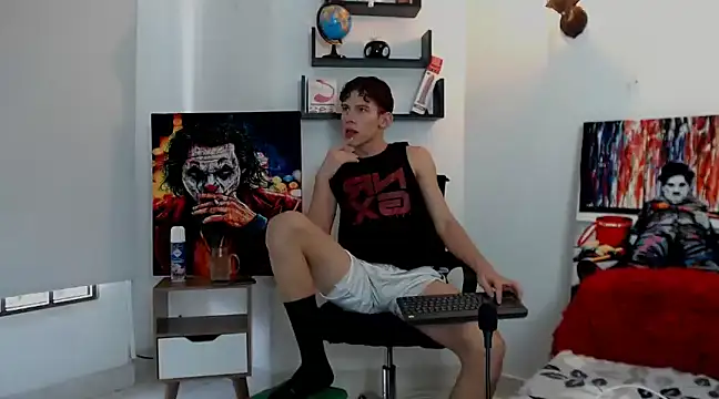 Snapshot of flowers18 chatting on February 1, 2025, 8:47 pm flowers18 online show from February 1, 2025, 8:47 pm