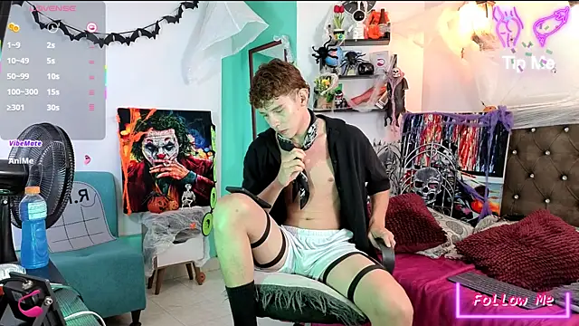 Snapshot of flowers18 chatting on October 16, 2025, 5:25 pm flowers18 online show from October 16, 2025, 5:25 pm