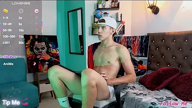 Snapshot of flowers18 chatting on November 11, 2025, 10:54 pm flowers18 online show from November 11, 2025, 10:54 pm