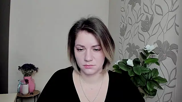 MariaSttone online show from February 22, 2025, 11:24 am