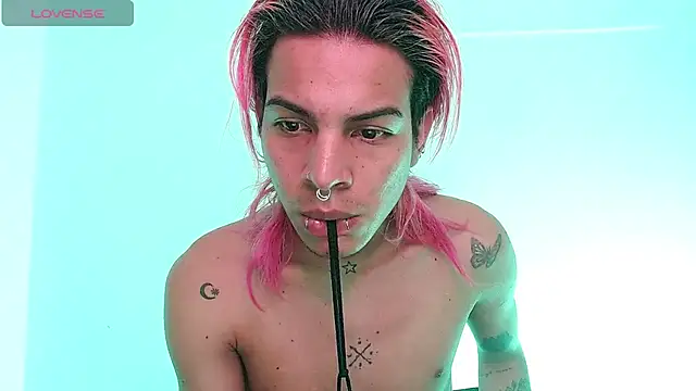 Jace Quinn online show from December 3, 2024, 4:36 am