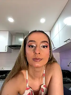 Snapshot of nicollefiorett chatting on September 29, 2025, 10:14 pm nicollefiorett online show from September 29, 2025, 10:14 pm