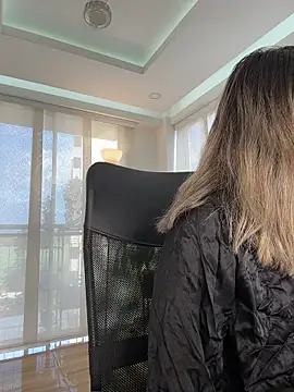 Snapshot of nicollefiorett chatting on November 25, 2025, 9:26 pm nicollefiorett online show from November 25, 2025, 9:26 pm