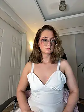 Snapshot of nicollefiorett chatting on March 11, 2026, 11:22 pm nicollefiorett online show from March 11, 2026, 11:22 pm