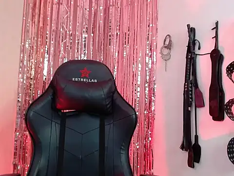 Alisson Beckett online show from December 19, 2025, 10:06 pm