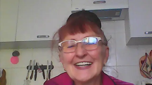 TanyaSweet634 online show from September 19, 2025, 6:26 am