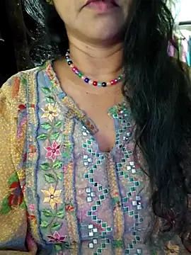 Snapshot of Bangarupapa chatting on June 10, 2026, 8:08 pm Bangarupapa online show from June 10, 2026, 8:08 pm