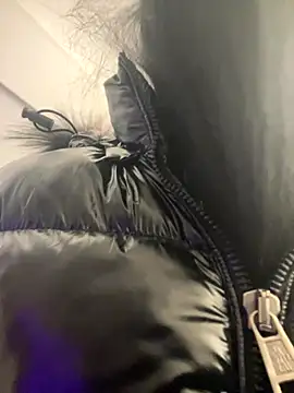 Snapshot of FeetVibe chatting on October 4, 2025, 7:06 am FeetVibe online show from October 4, 2025, 7:06 am