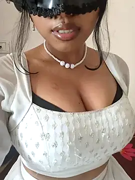 sandy naughty online show from January 26, 2025, 10:55 am